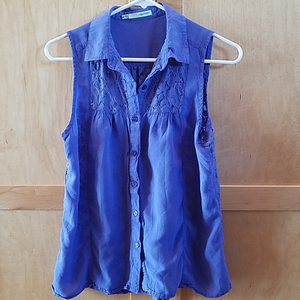 Button down collared tank